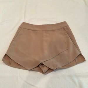 Cotton Candy LA Beige Skort Size S